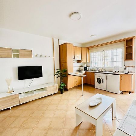Centre Village Apartment 라칼라데미야스 외부 사진